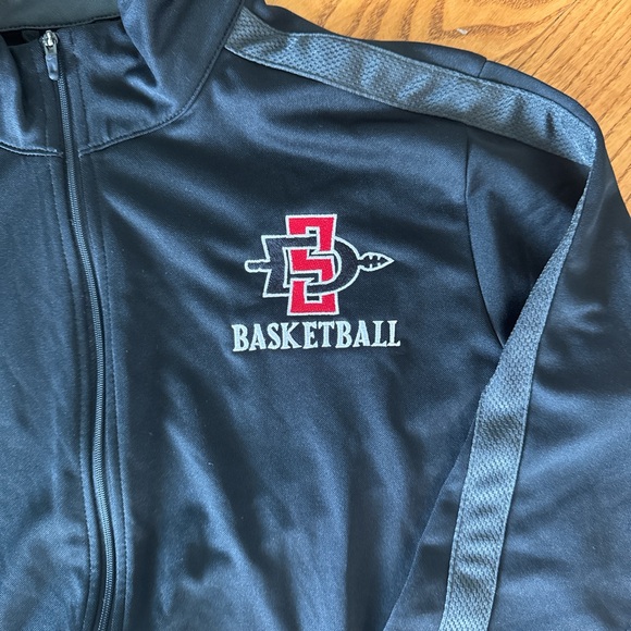 san diego state basketball nike zip up. size large. perfect condition. - Picture 2 of 3